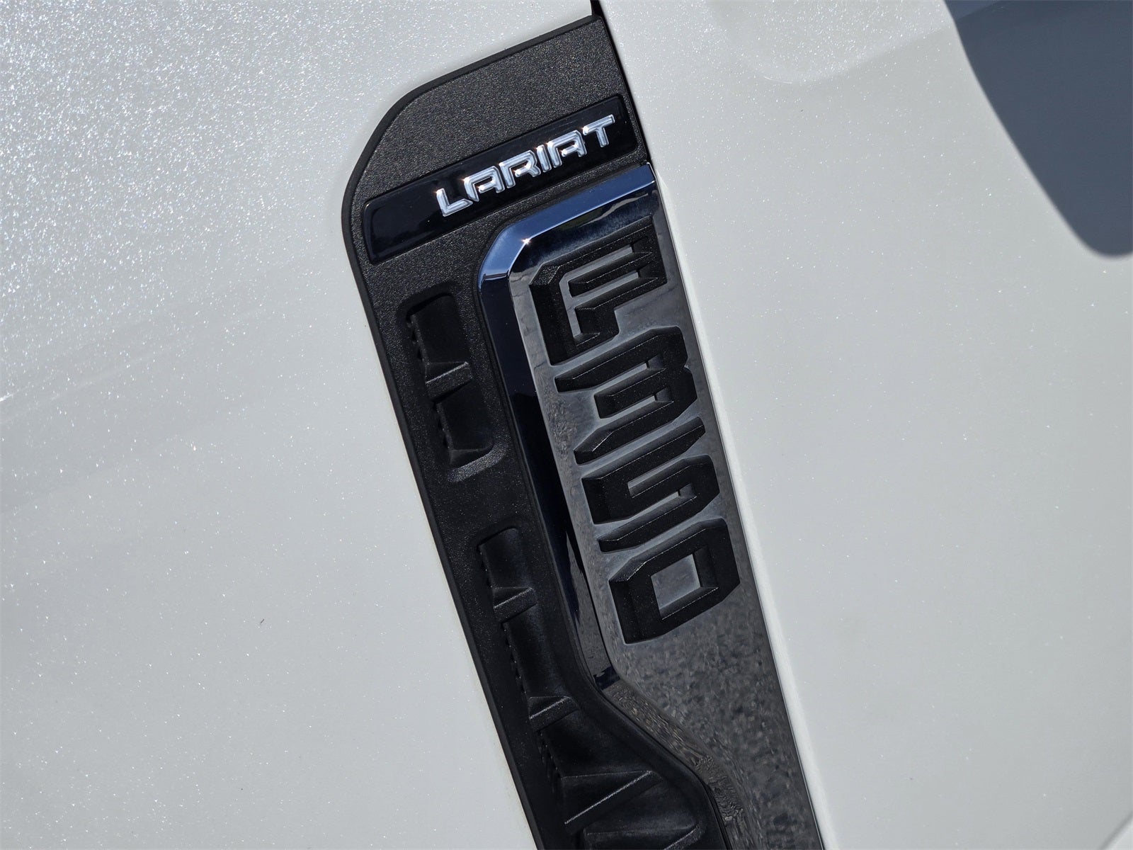 2024 Ford F-350SD Lariat DRW