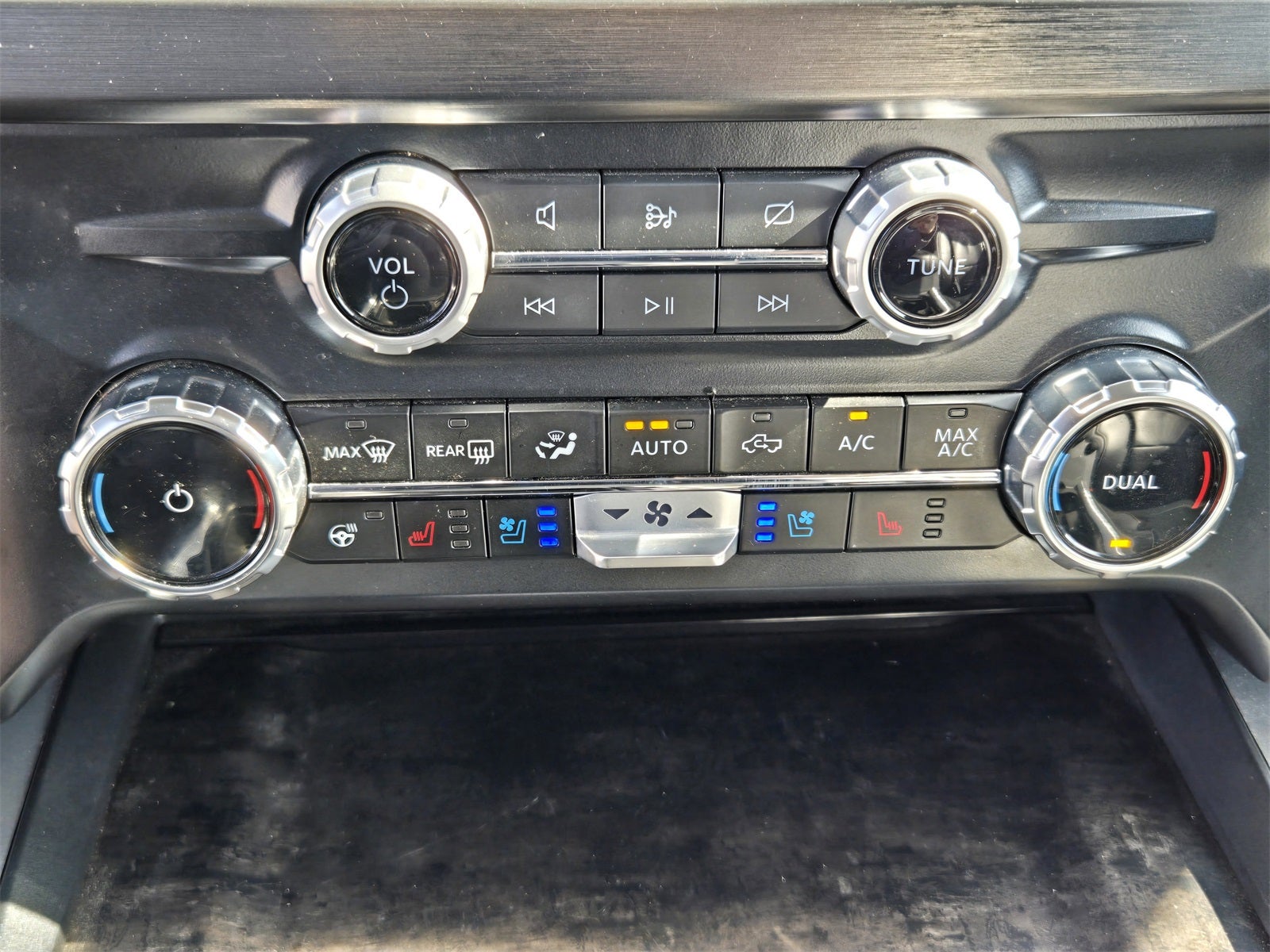 2024 Ford F-350SD Lariat DRW