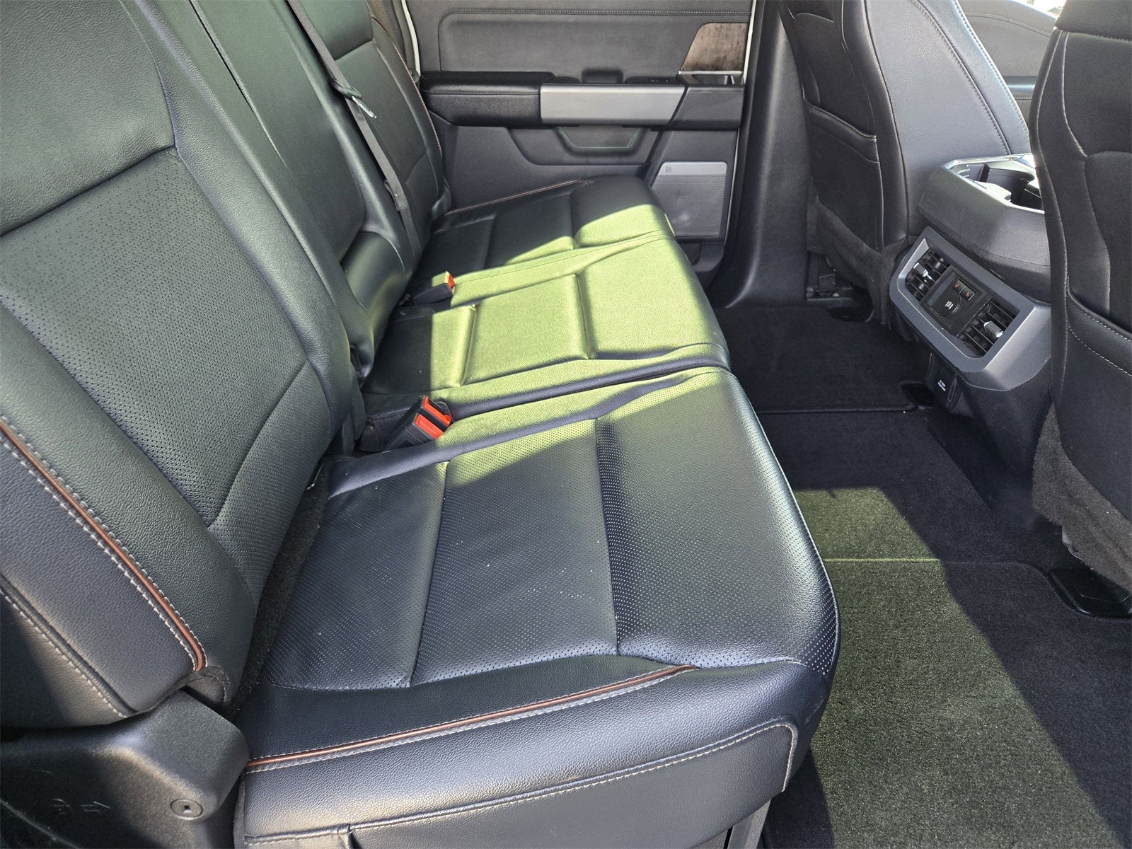 2024 Ford F-350SD Lariat DRW