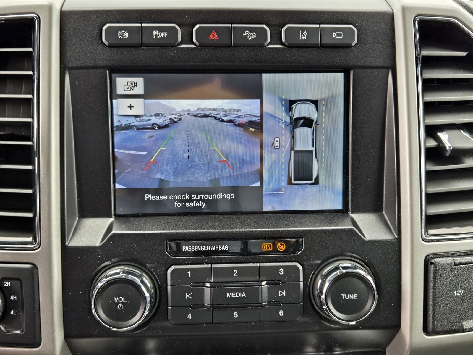 2019 Ford F-450SD Lariat DRW