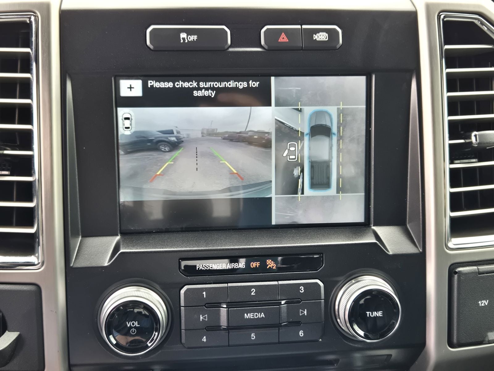 2016 Ford F-150 Platinum