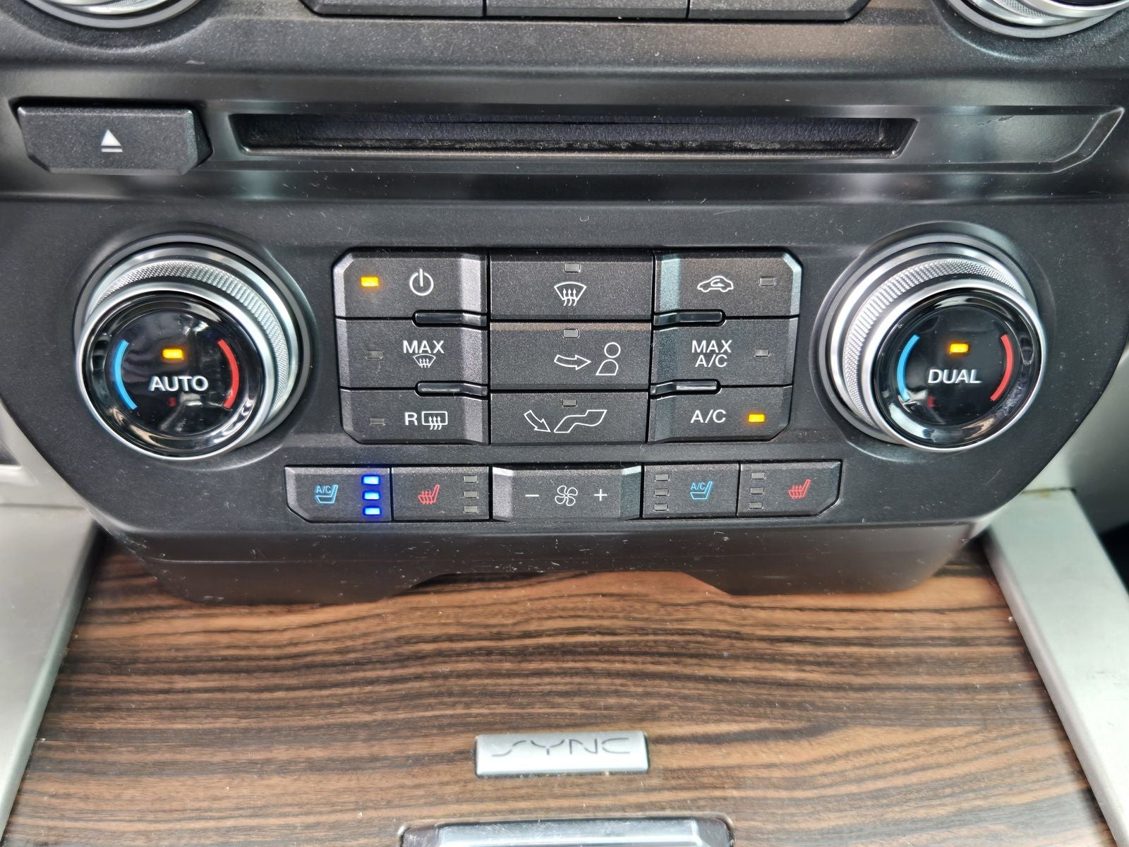 2016 Ford F-150 Lariat