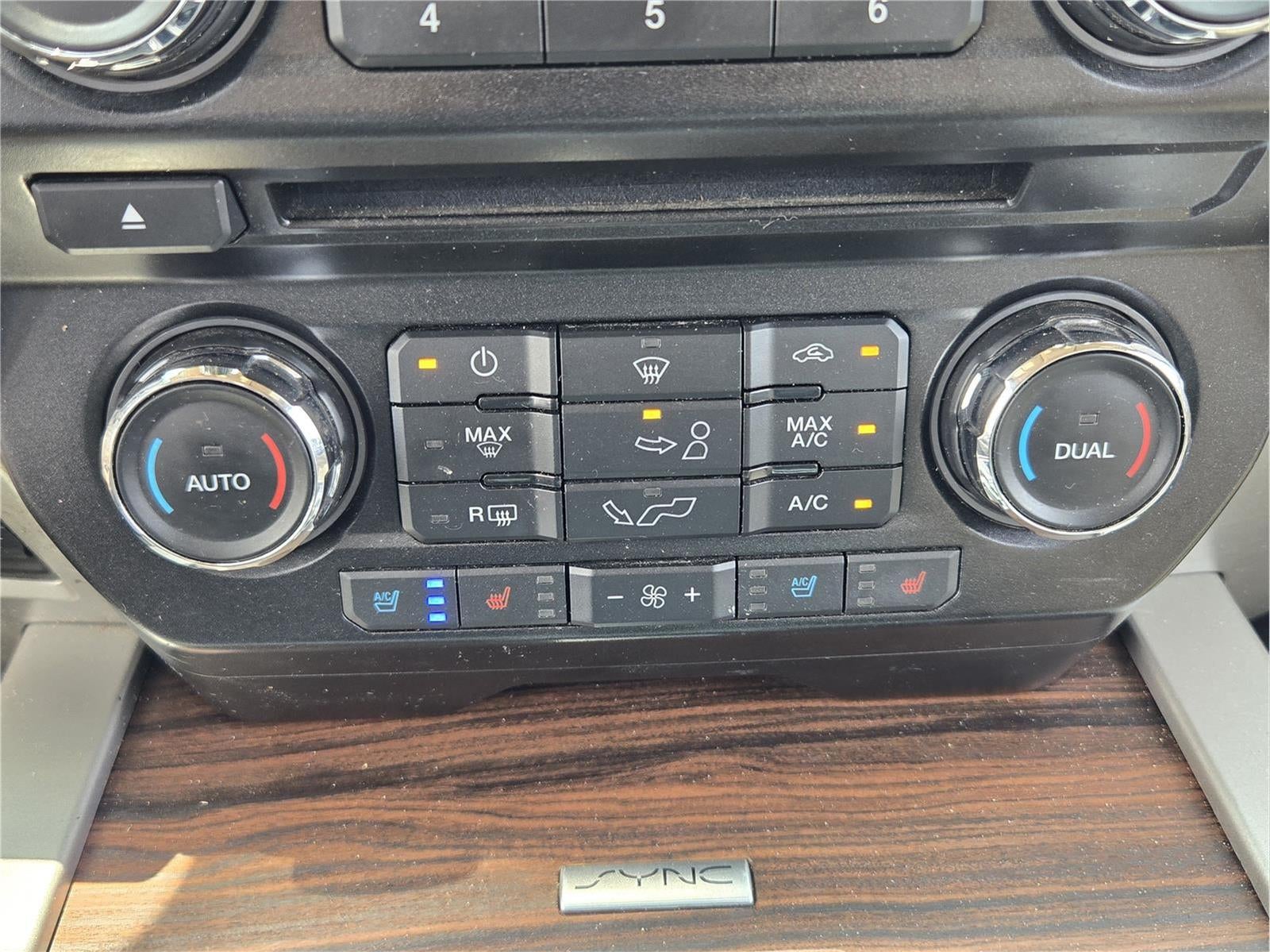 2015 Ford F-150 Lariat