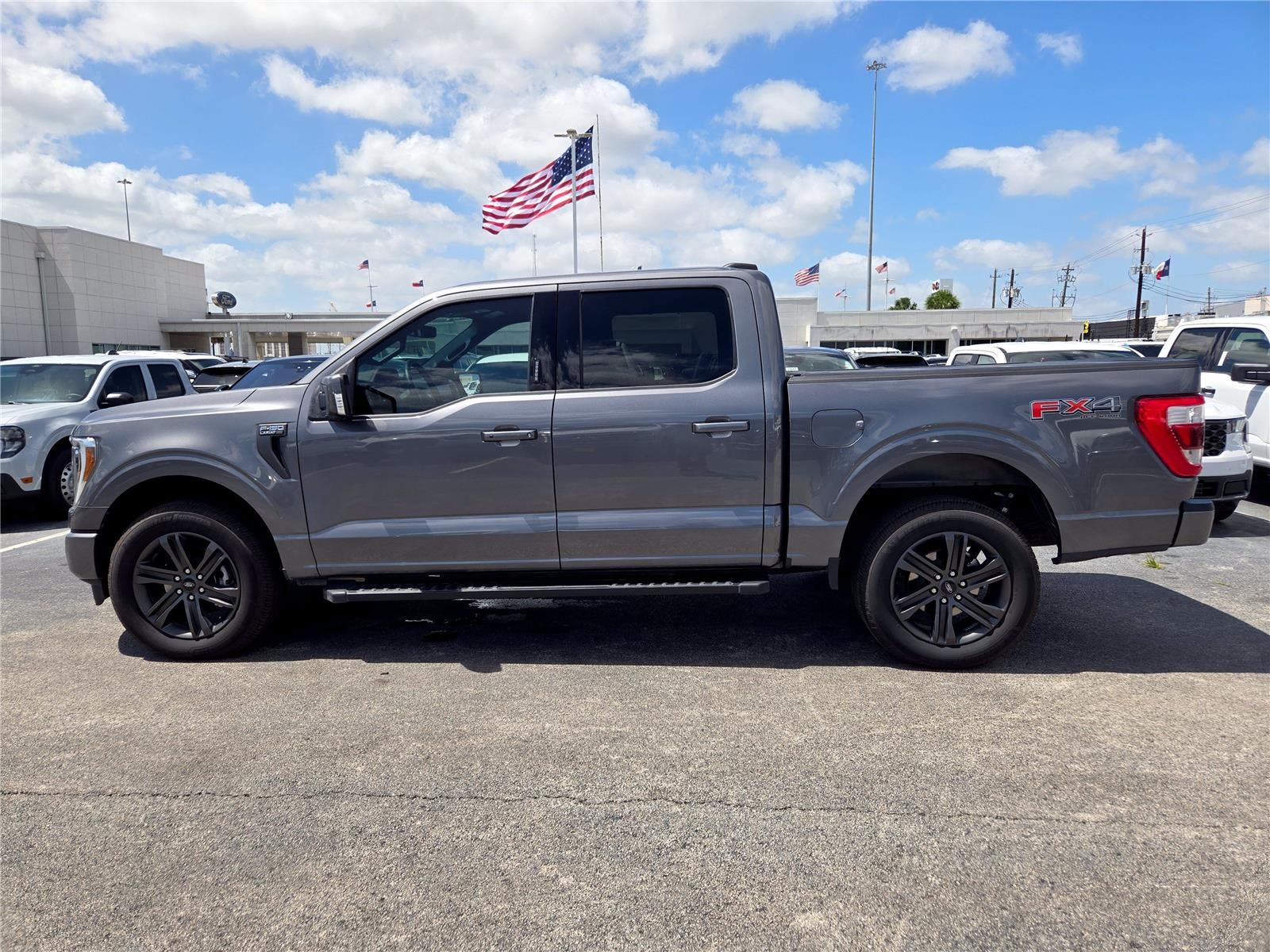 2022 Ford F-150 LARIAT