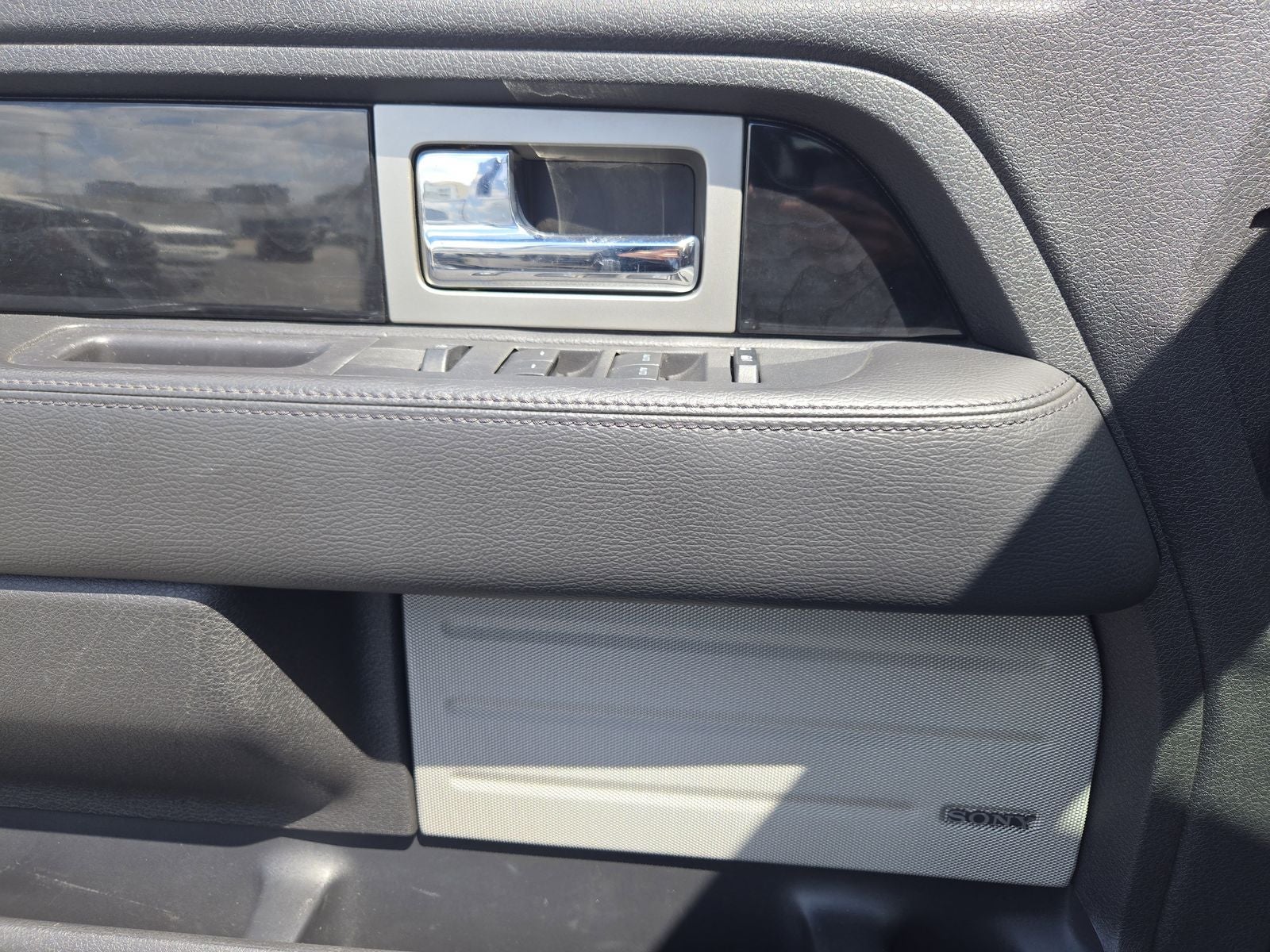 2011 Ford F-150 Platinum