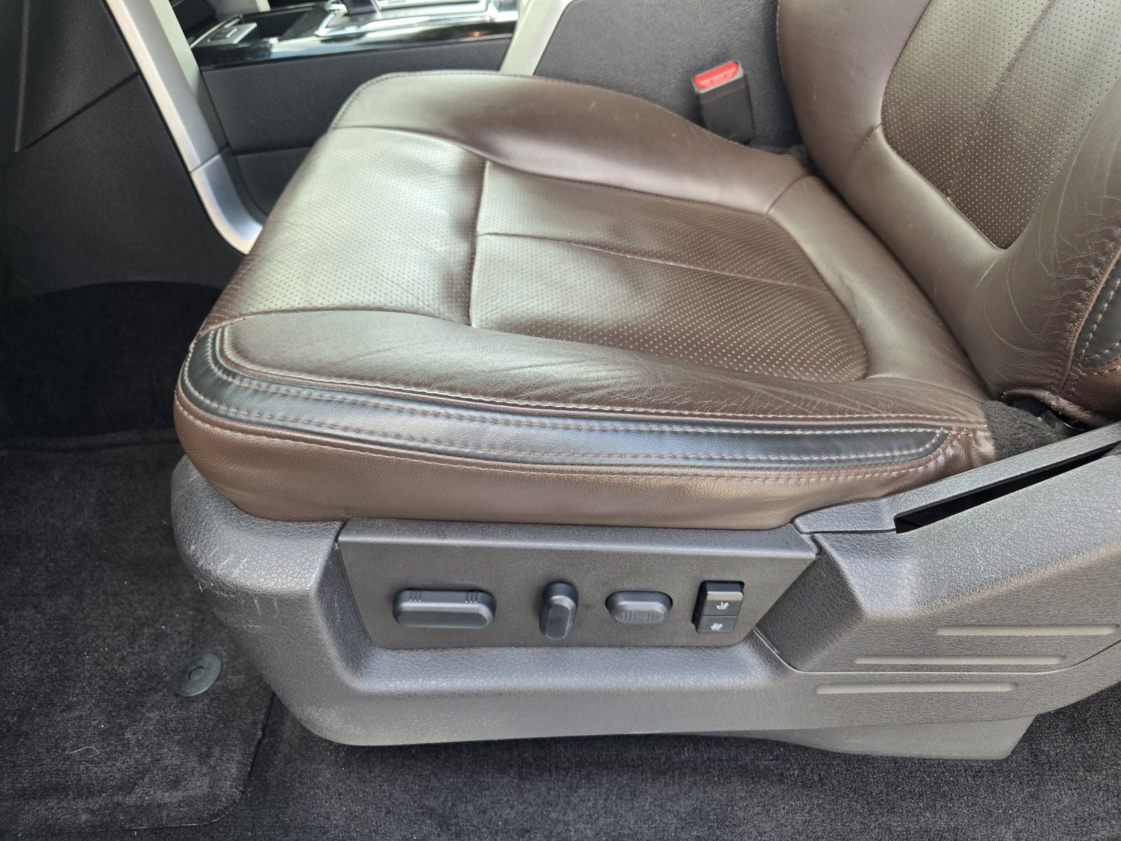 2011 Ford F-150 Platinum