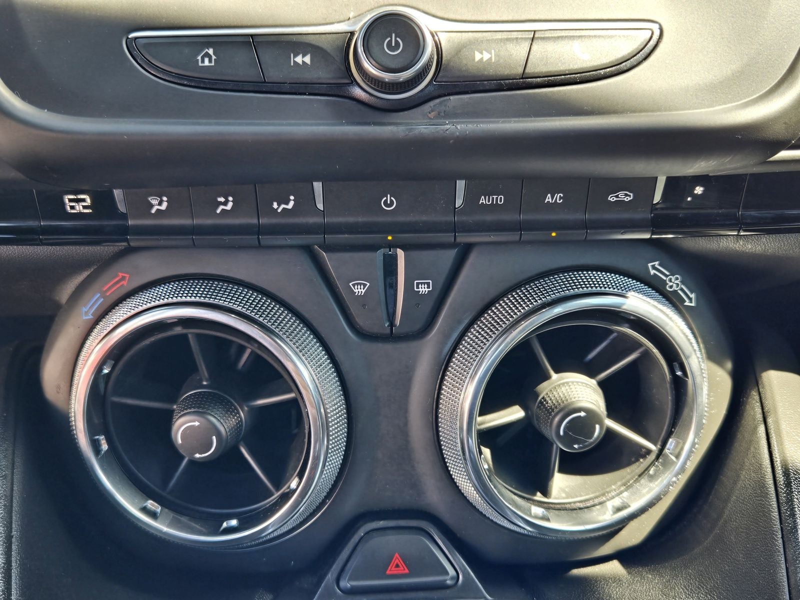 2019 Chevrolet Camaro 1LT