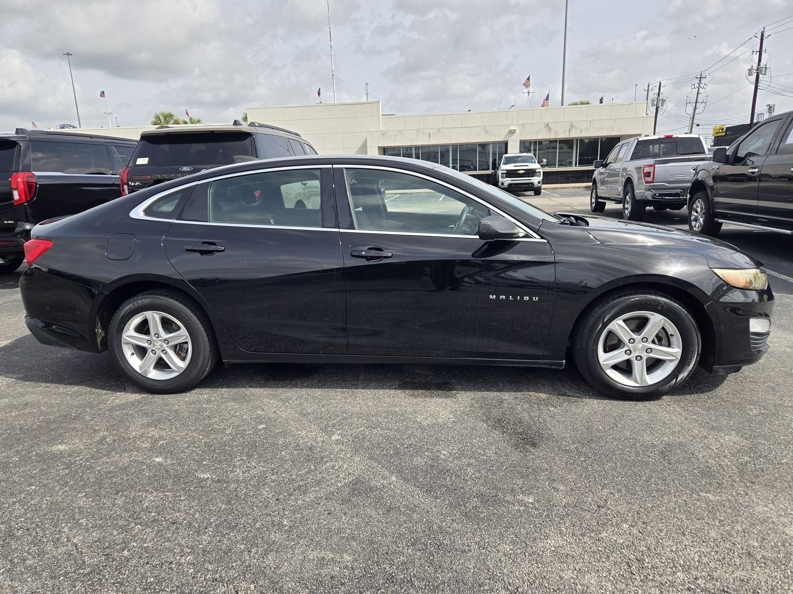 2019 Chevrolet Malibu LS 1LS