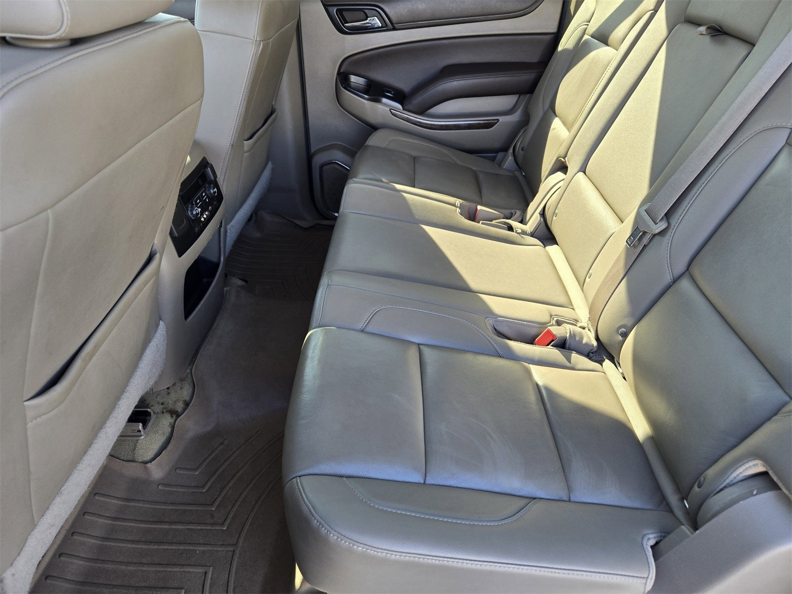 2016 Chevrolet Suburban LT