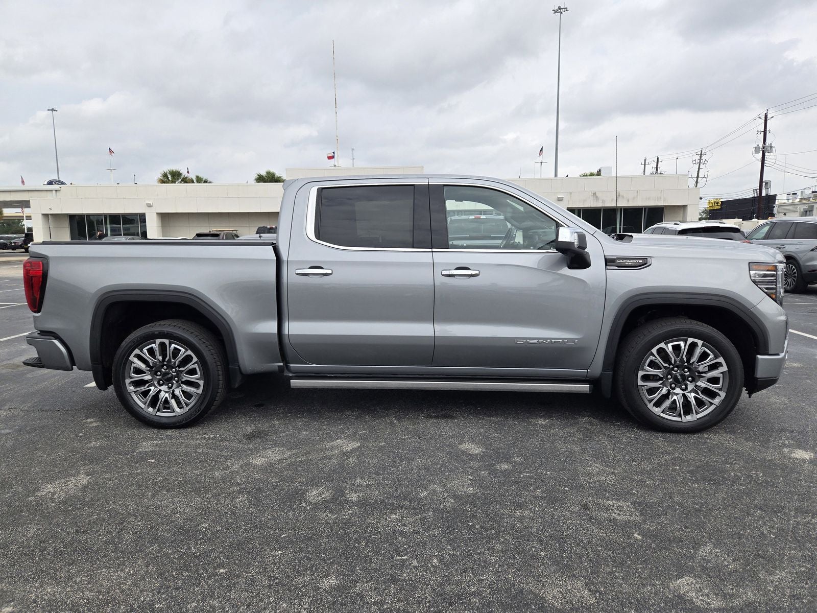 2024 GMC Sierra 1500 Denali Ultimate
