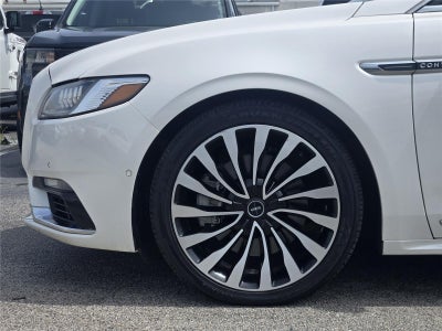 2017 Lincoln Continental Black Label
