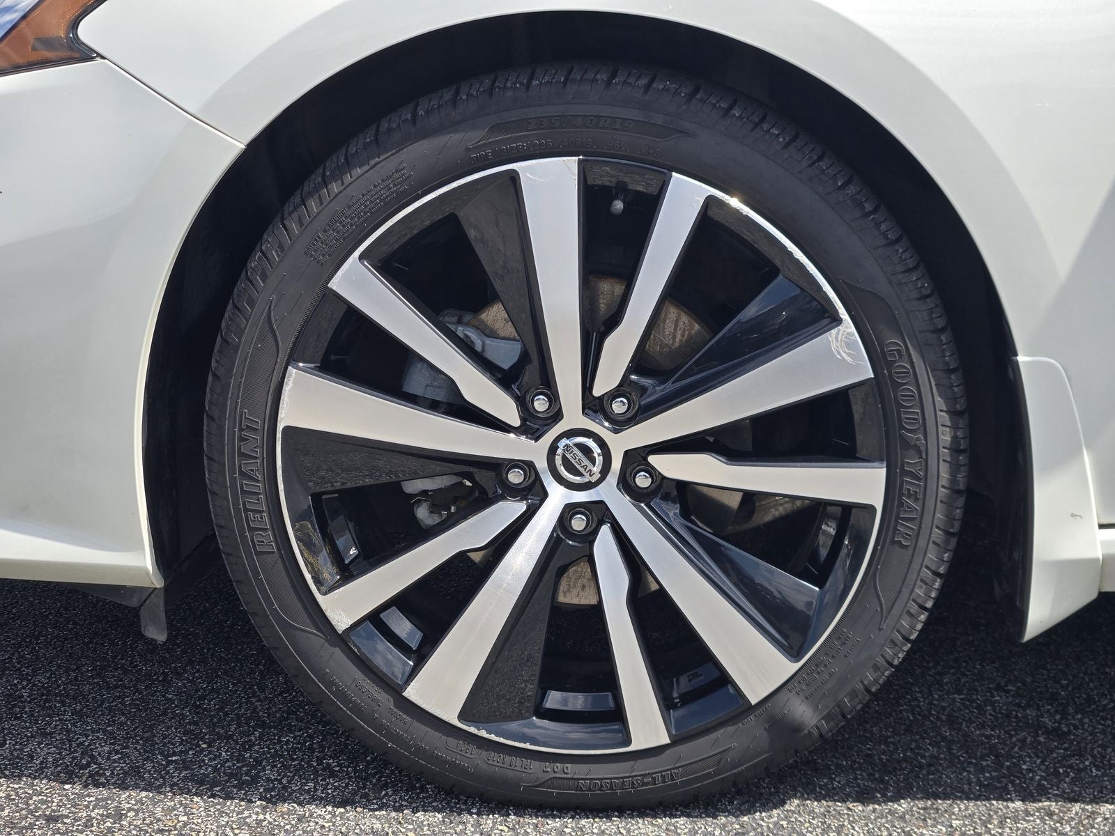 2020 Nissan Altima 2.5 SR