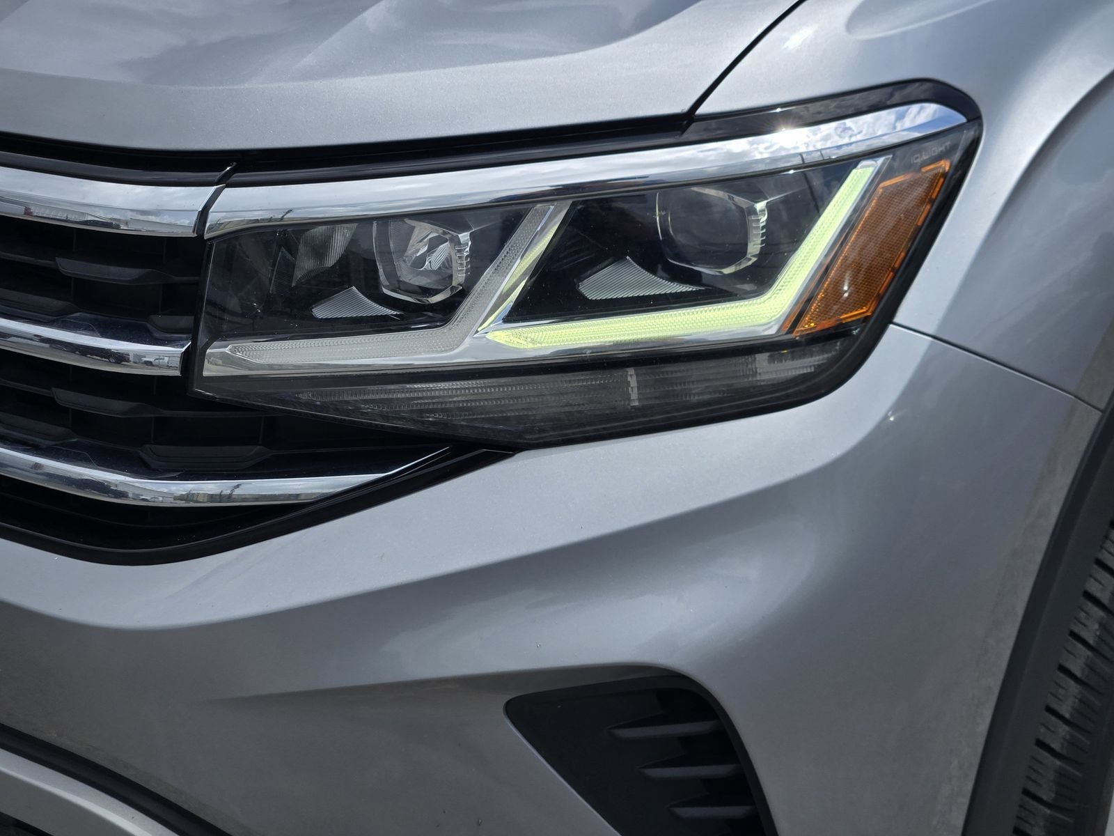 2020 Volkswagen Atlas Cross Sport 2.0T SE w/Technology