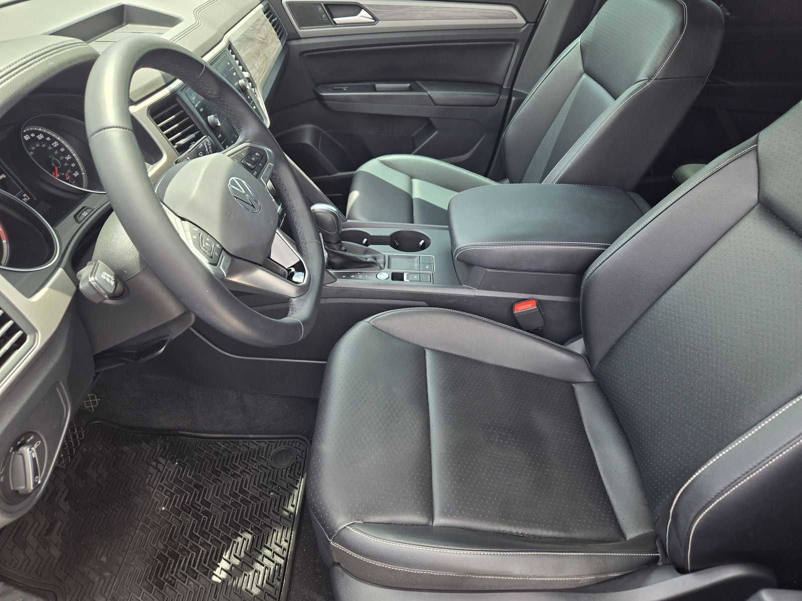 2020 Volkswagen Atlas Cross Sport 2.0T SE w/Technology