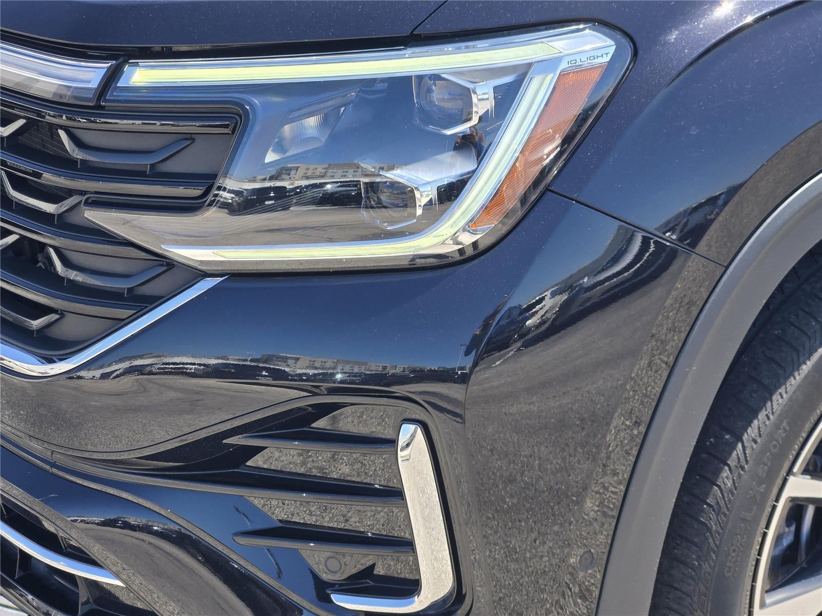 2024 Volkswagen Atlas 2.0T SEL Premium R-Line