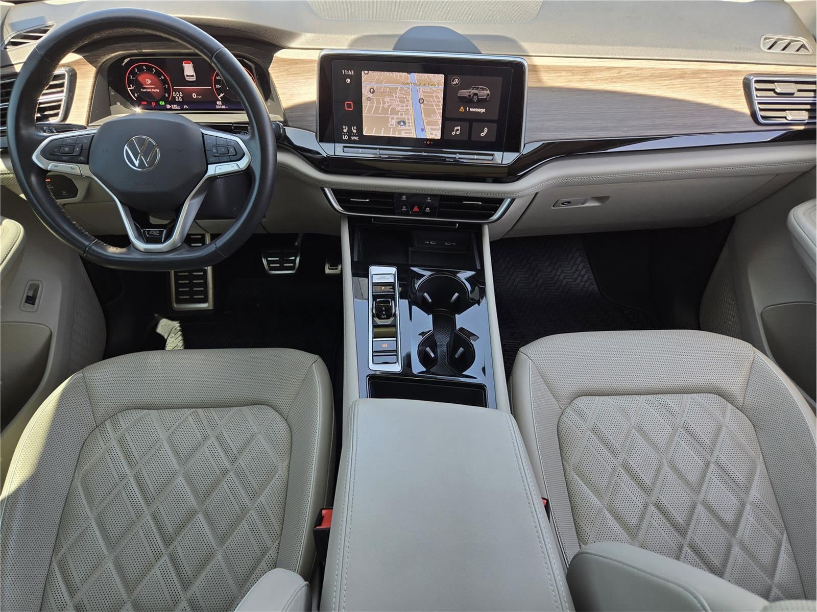 2024 Volkswagen Atlas 2.0T SEL Premium R-Line
