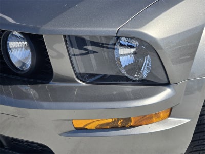 2005 Ford Mustang GT Premium