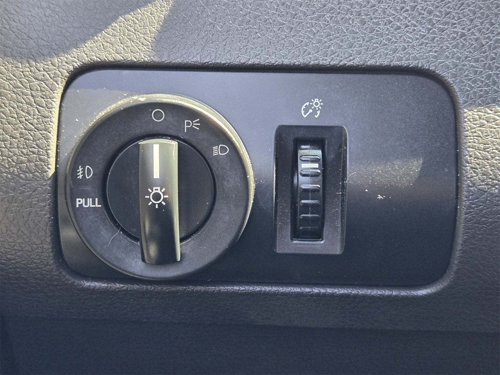 2005 Ford Mustang GT Premium