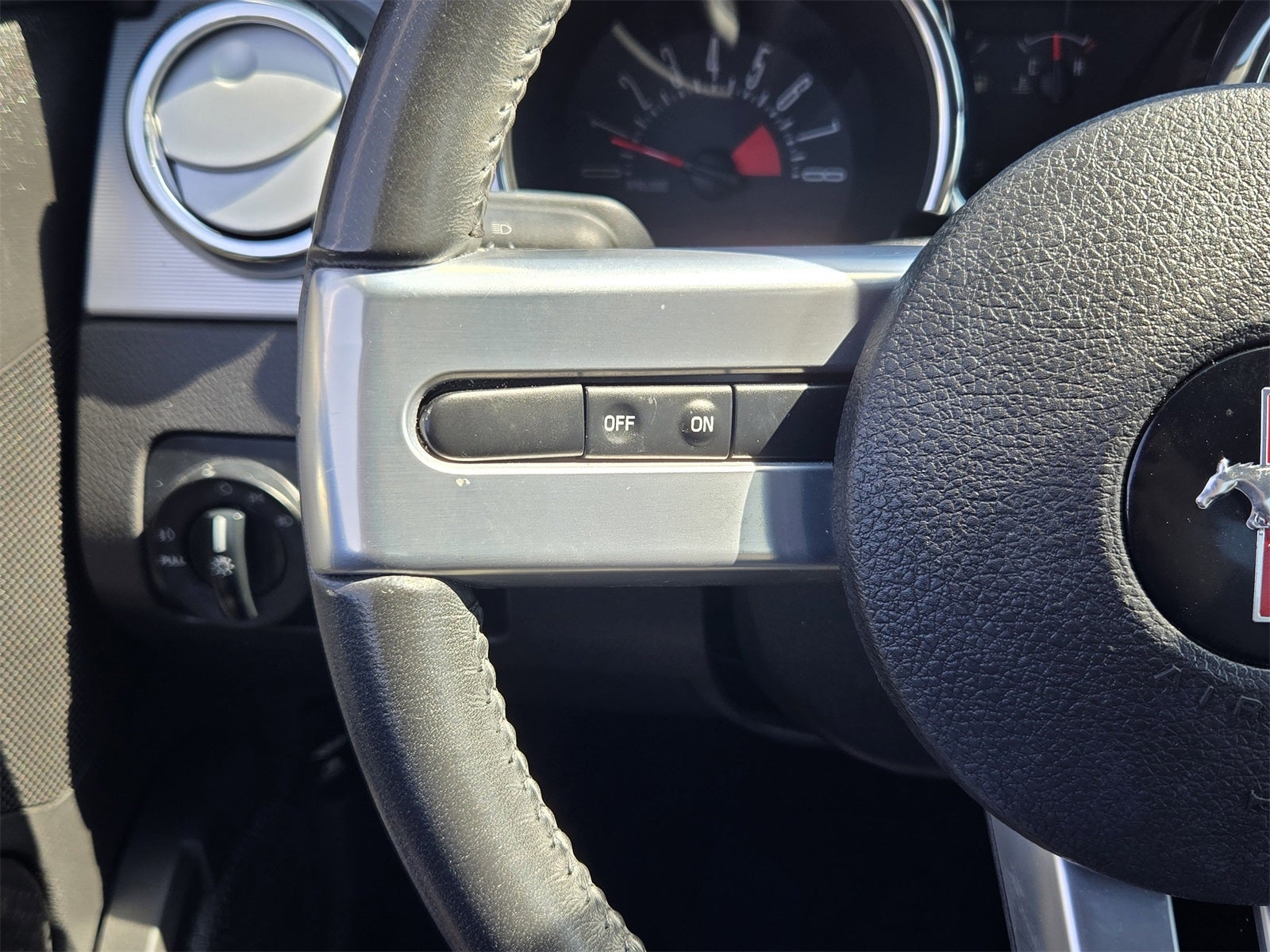 2005 Ford Mustang GT Premium