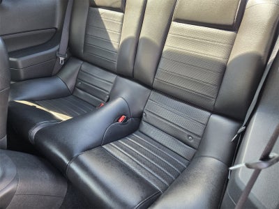 2005 Ford Mustang GT Premium