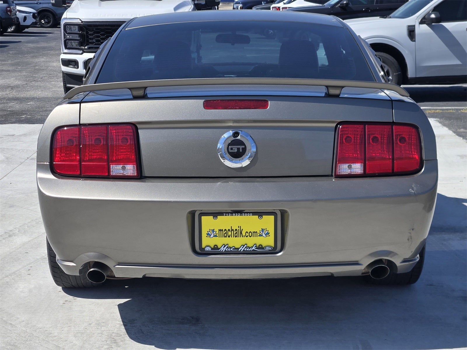 2005 Ford Mustang GT Premium