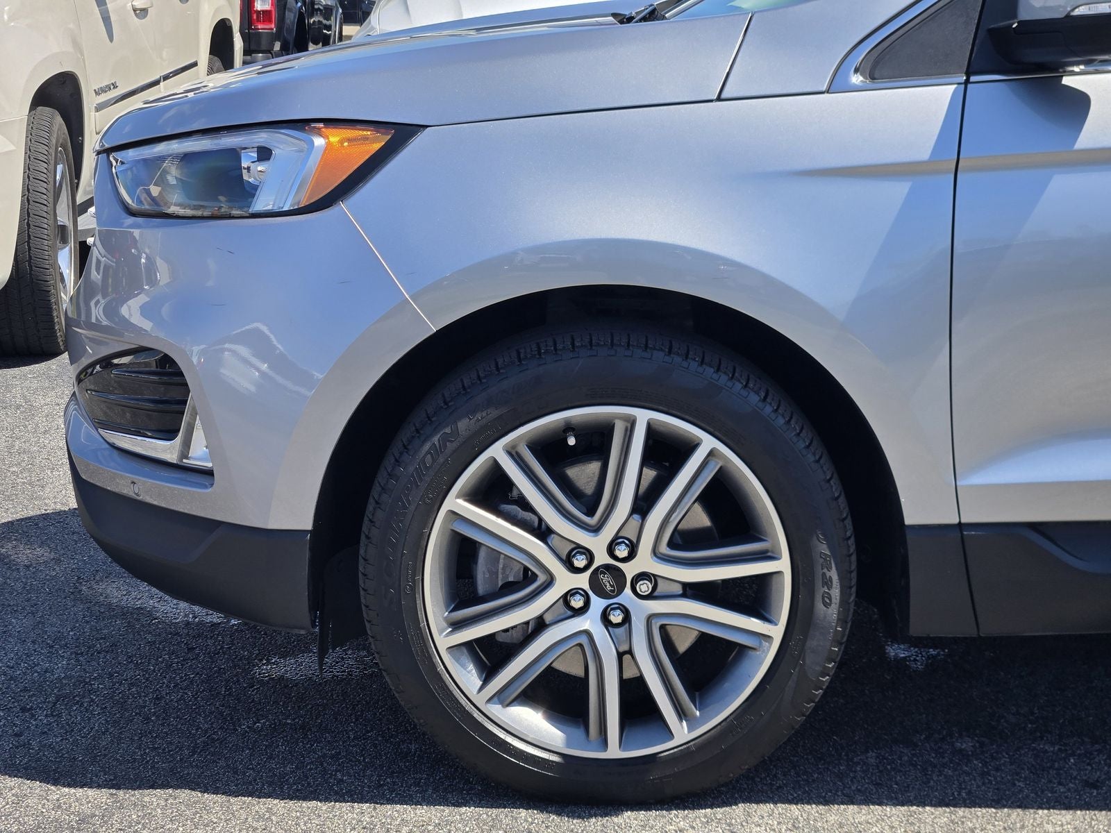 2023 Ford Edge Titanium