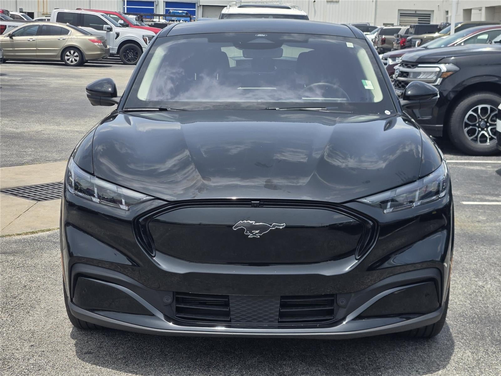 2025 Ford MUSTANG MACH-E PREMIUM