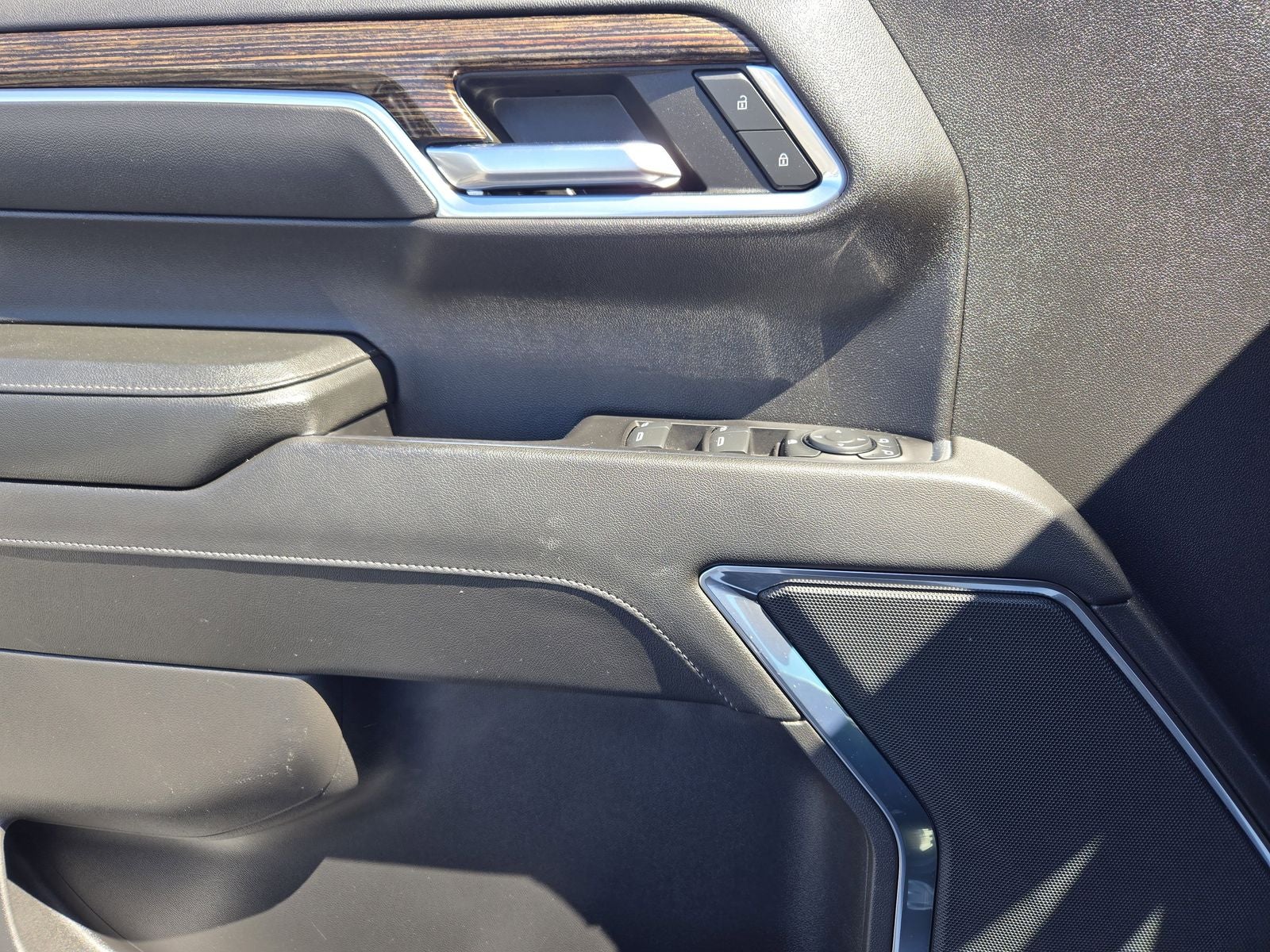 2023 GMC Sierra 1500 SLE