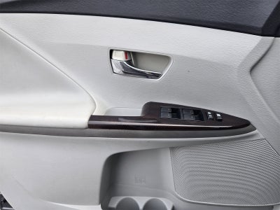 2011 Toyota Venza Base