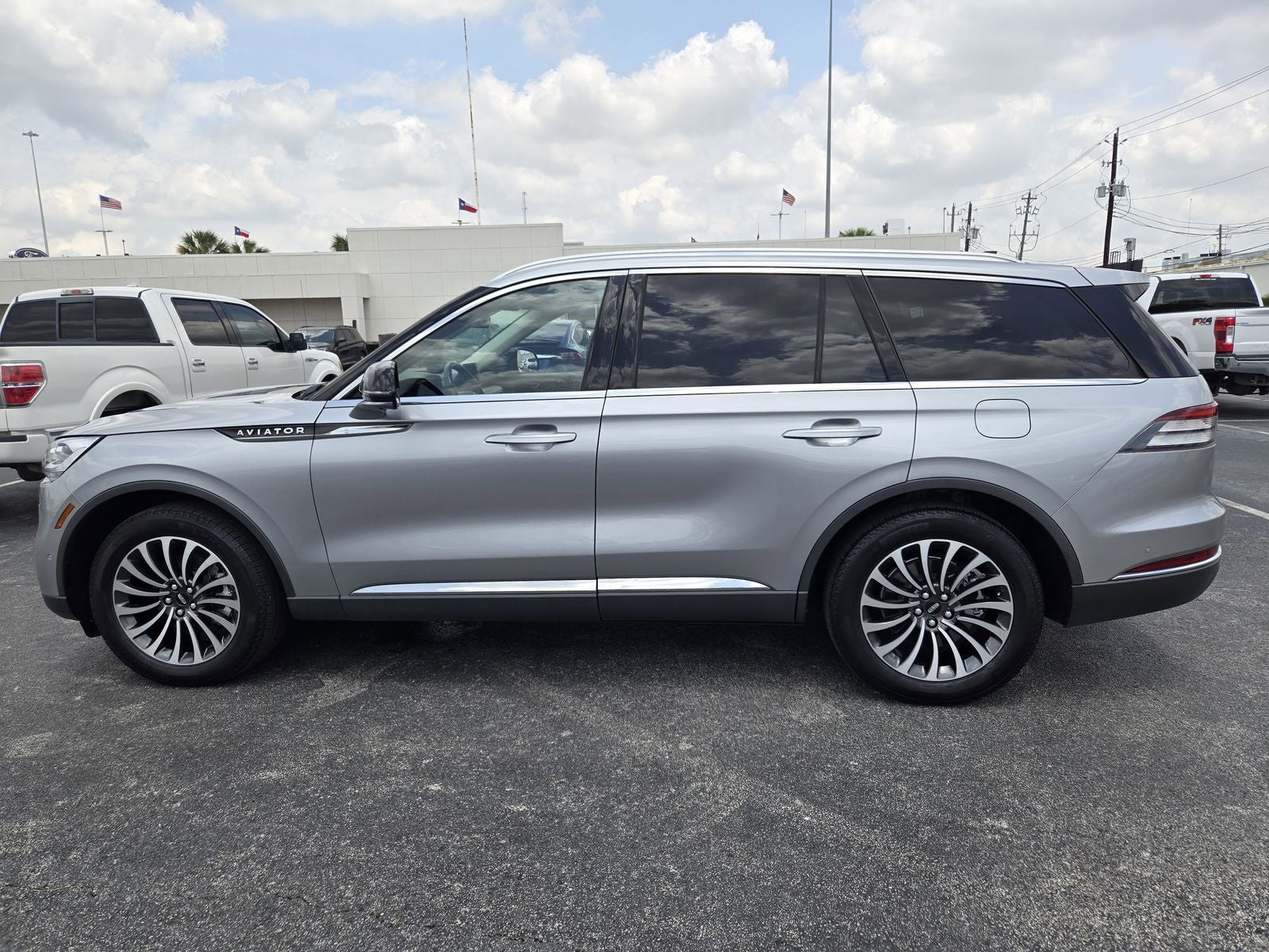 2022 Lincoln Aviator Reserve