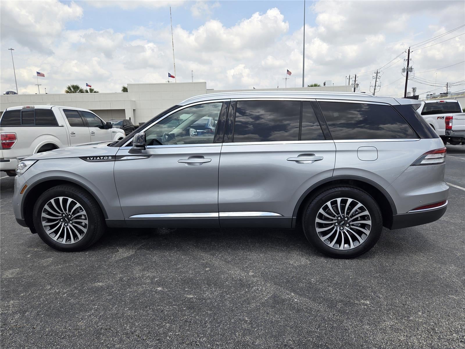 2022 Lincoln Aviator Reserve