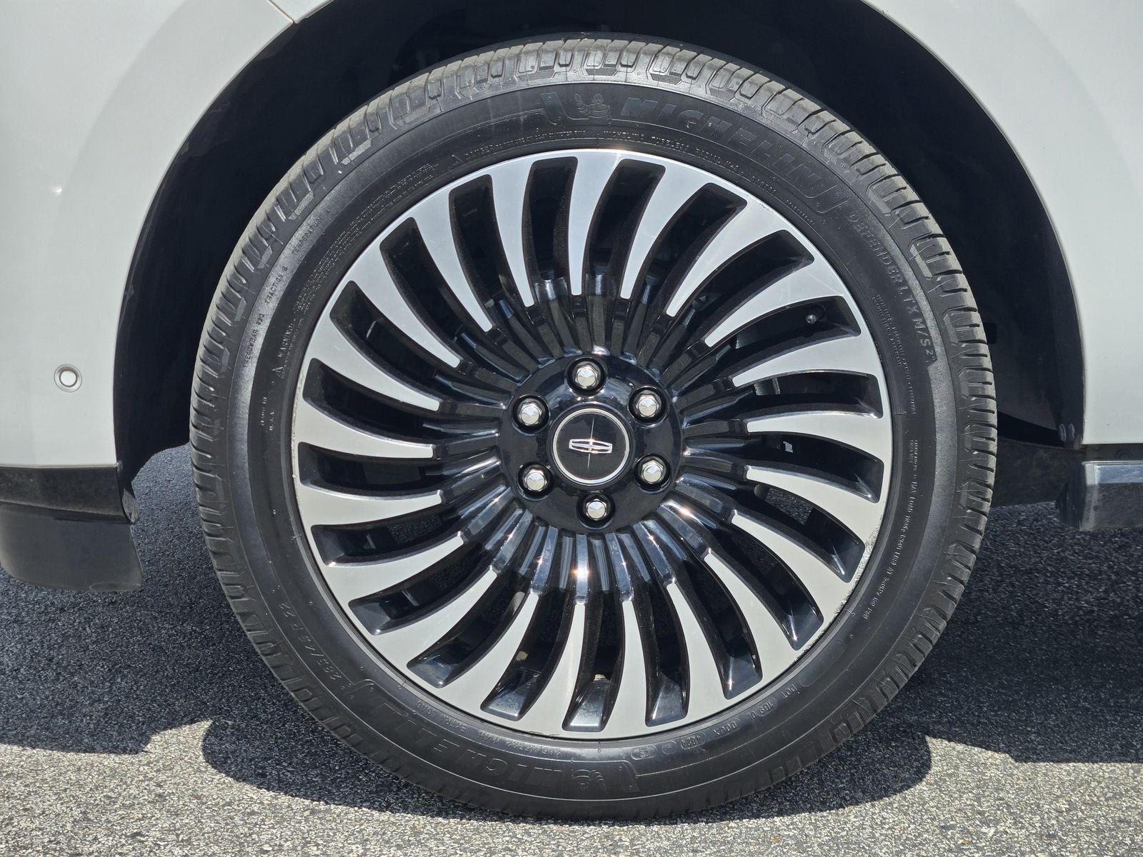 2020 Lincoln Navigator Black Label