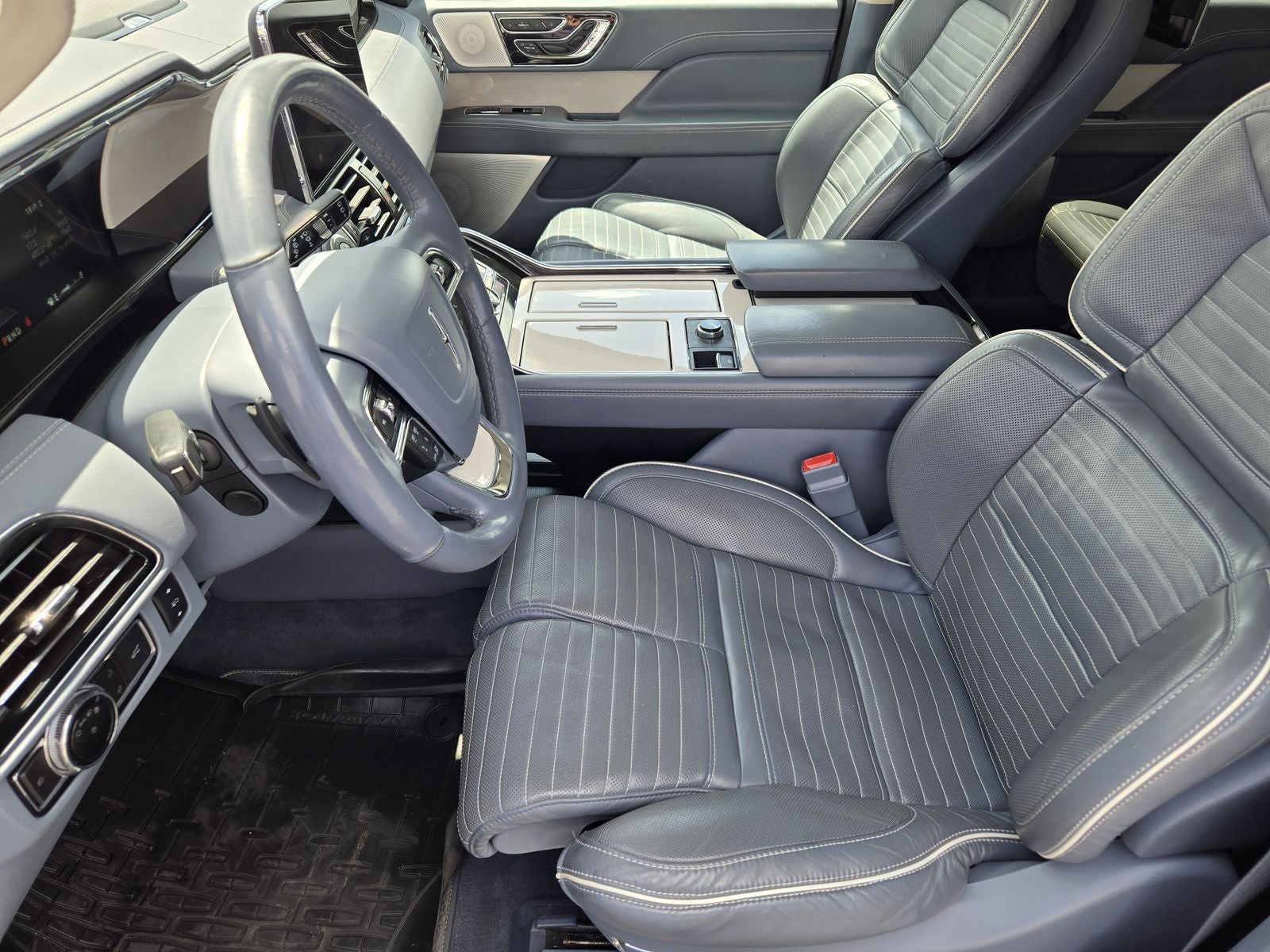 2020 Lincoln Navigator Black Label