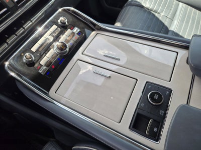 2020 Lincoln Navigator Black Label