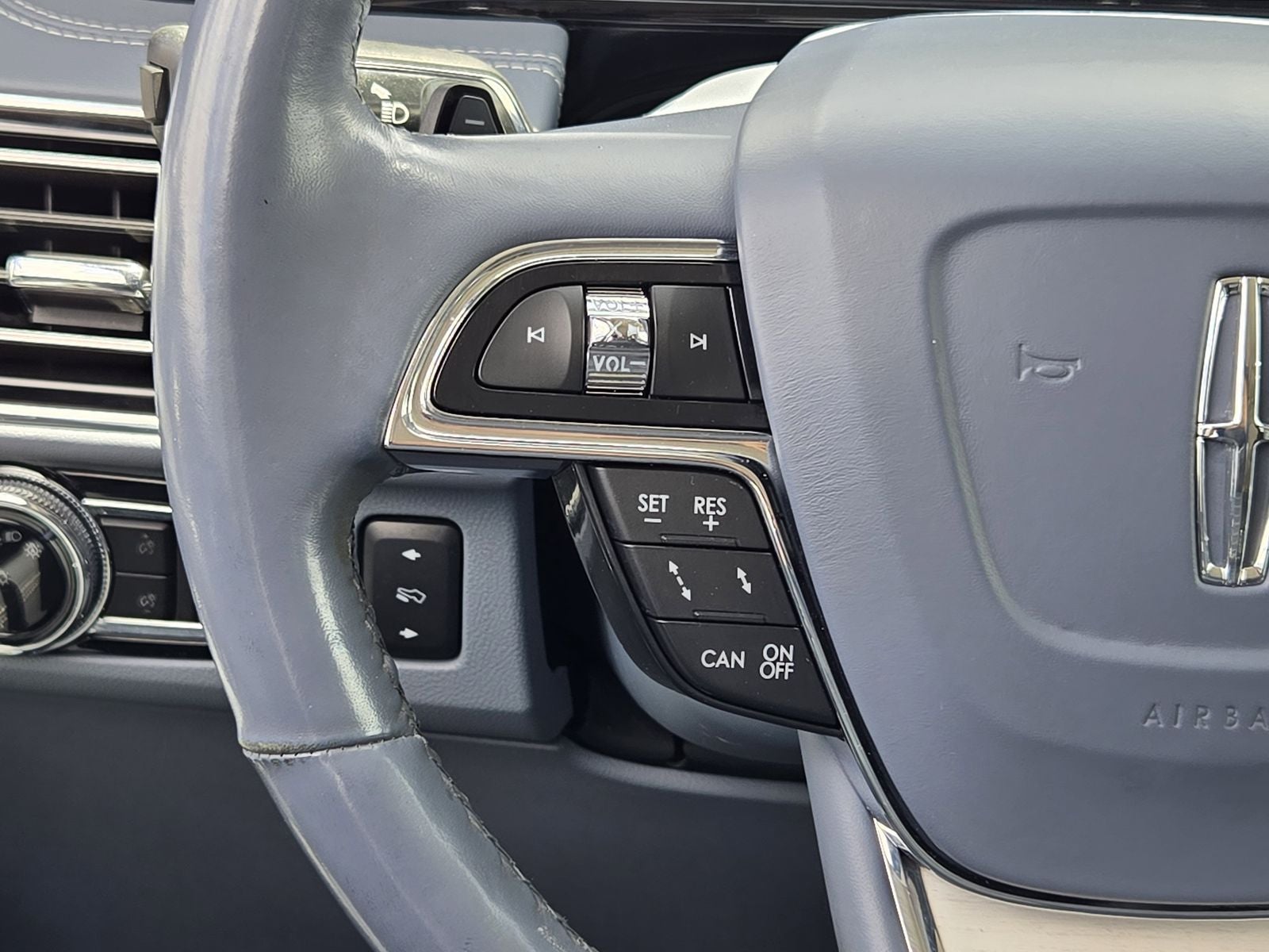 2020 Lincoln Navigator Black Label