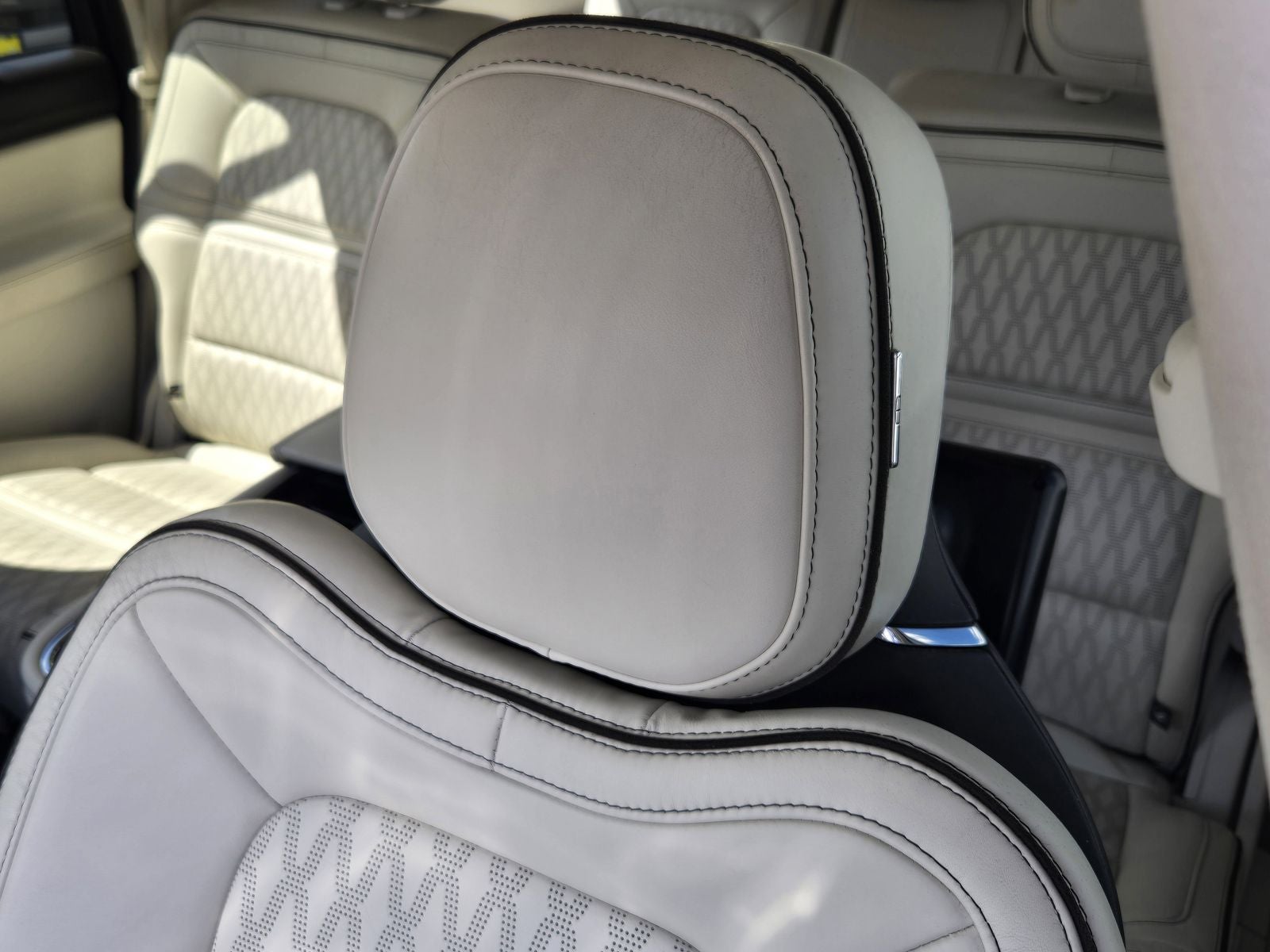 2019 Lincoln Navigator L Black Label