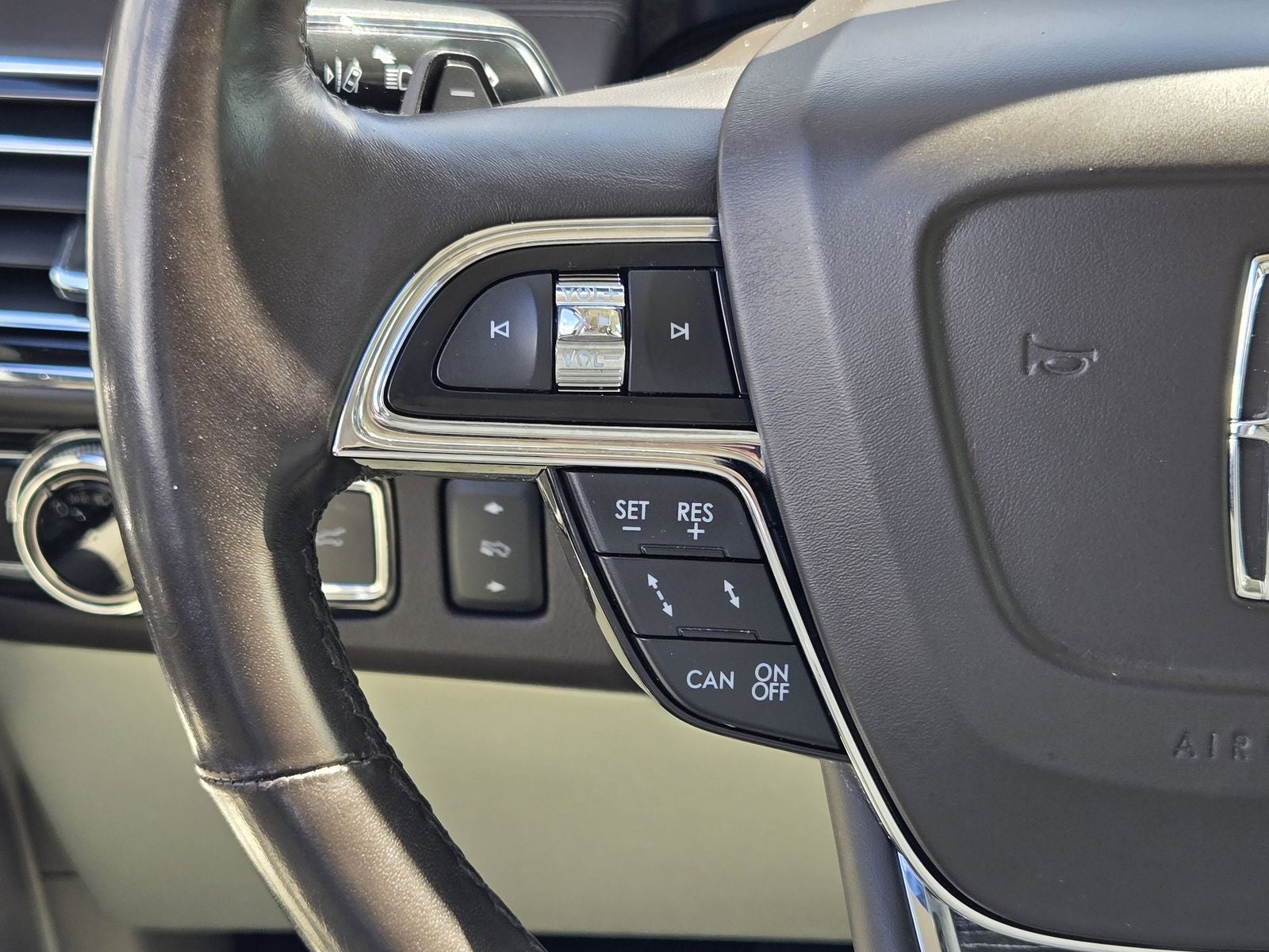 2019 Lincoln Navigator L Black Label