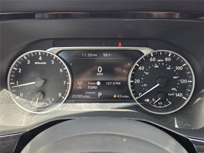 2022 Nissan Pathfinder SV