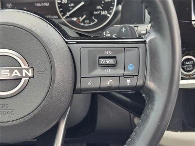 2022 Nissan Pathfinder SV