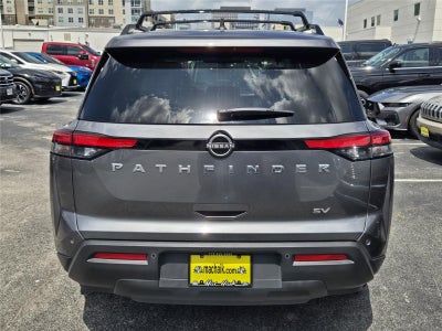 2022 Nissan Pathfinder SV