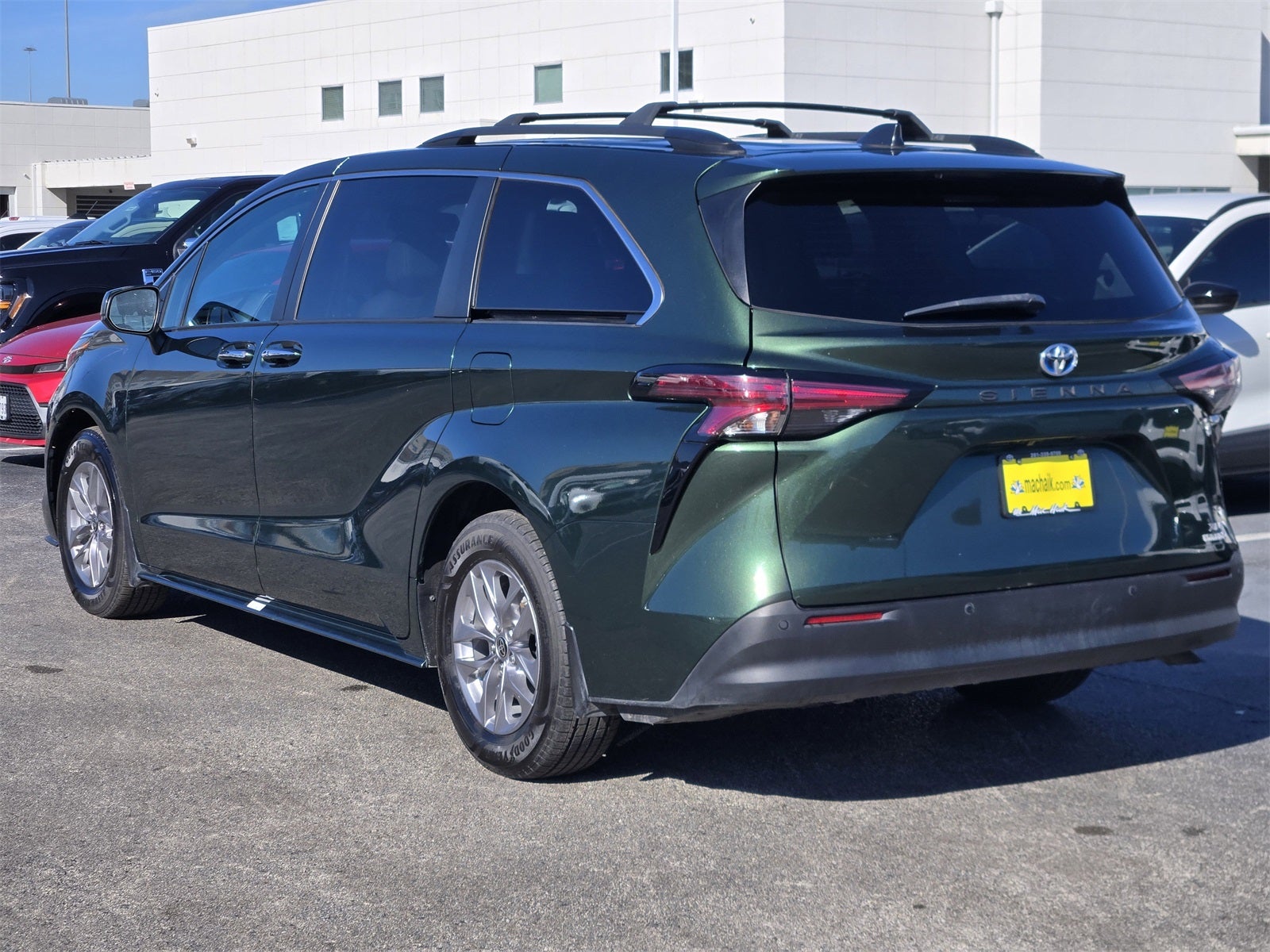2022 Toyota Sienna XLE