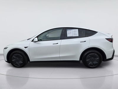 2026 Tesla Model Y Base