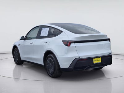 2026 Tesla Model Y Base