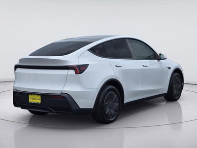 2026 Tesla Model Y Base