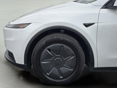 2026 Tesla Model Y Base
