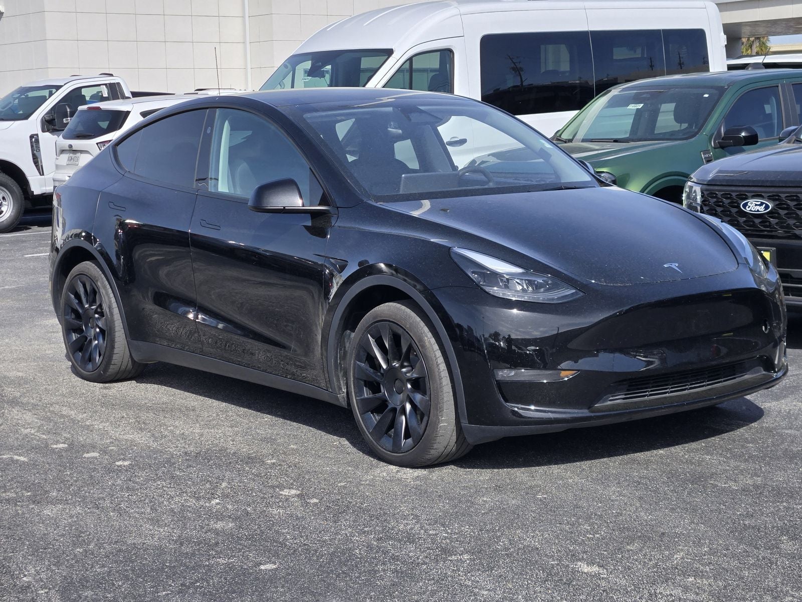 2024 Tesla Model Y Long Range
