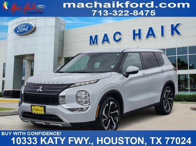 2024 Mitsubishi Outlander SE