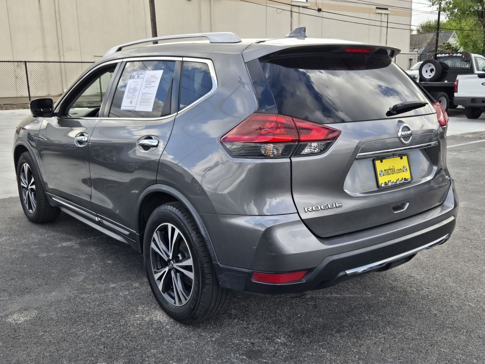 2018 Nissan Rogue SL