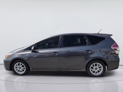 2016 Toyota Prius v Four