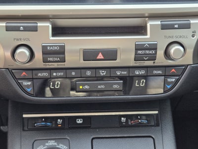 2014 Lexus ES 300h